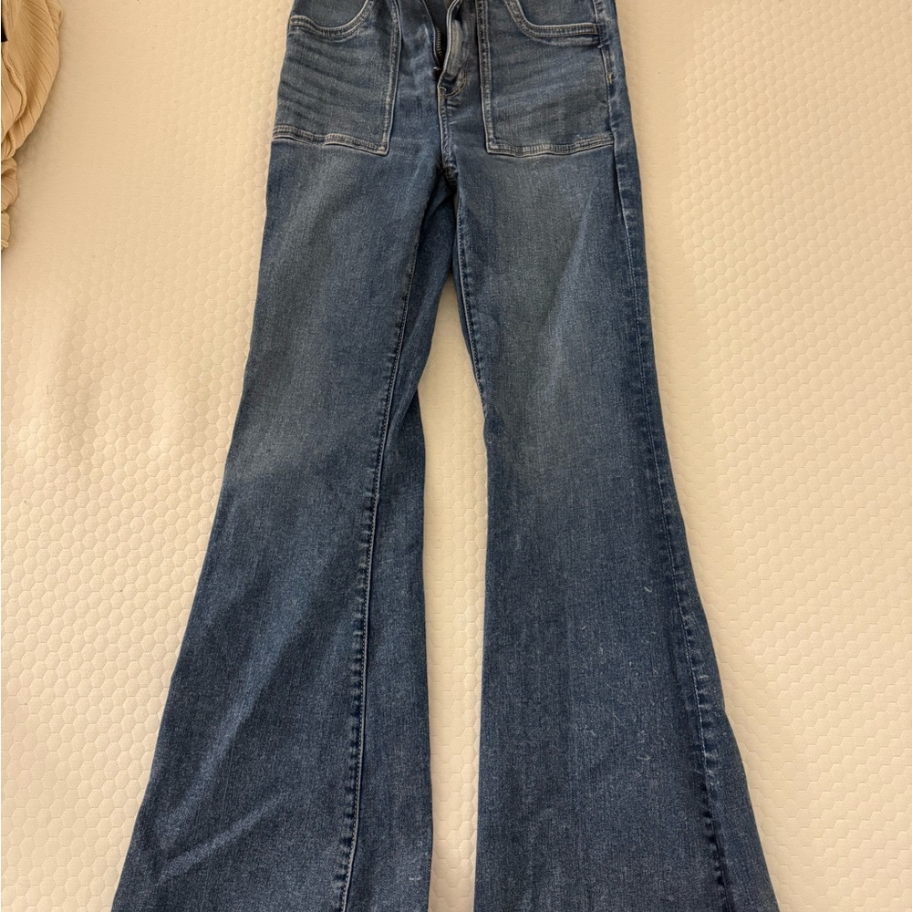 American Eagle Bell Bottom Jeans
